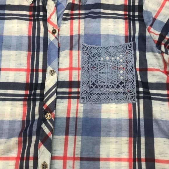 Avenue Plaid Button Up Shirt Crochet Pocket Long Sleeves Lightweight Size 14/16 - Picture 2 of 8